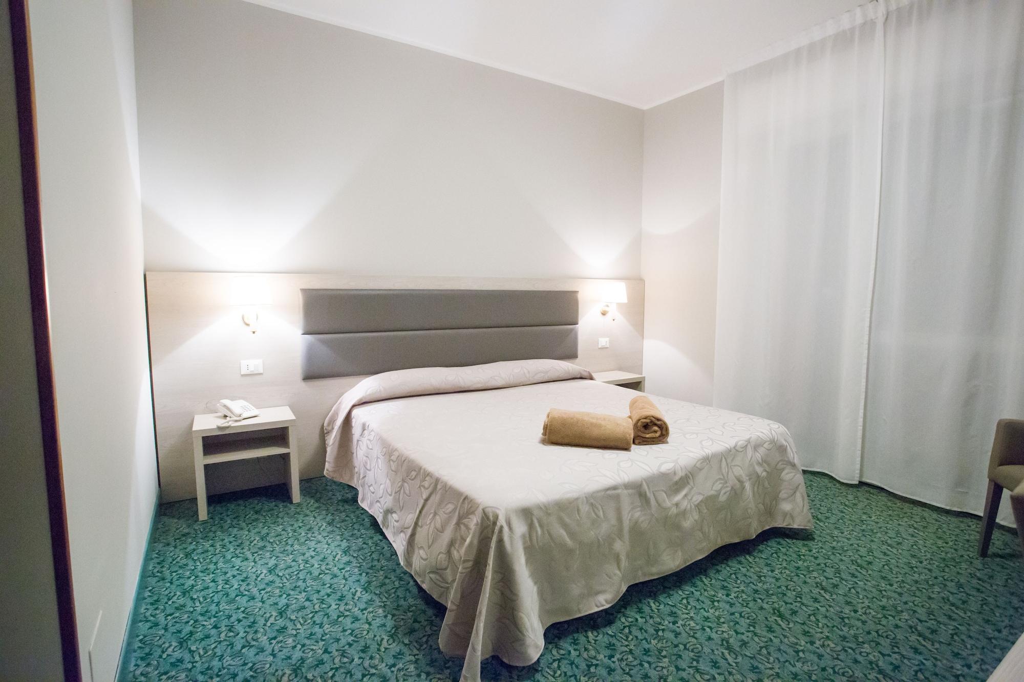 Hotel Smeraldo Abano Terme Exterior foto