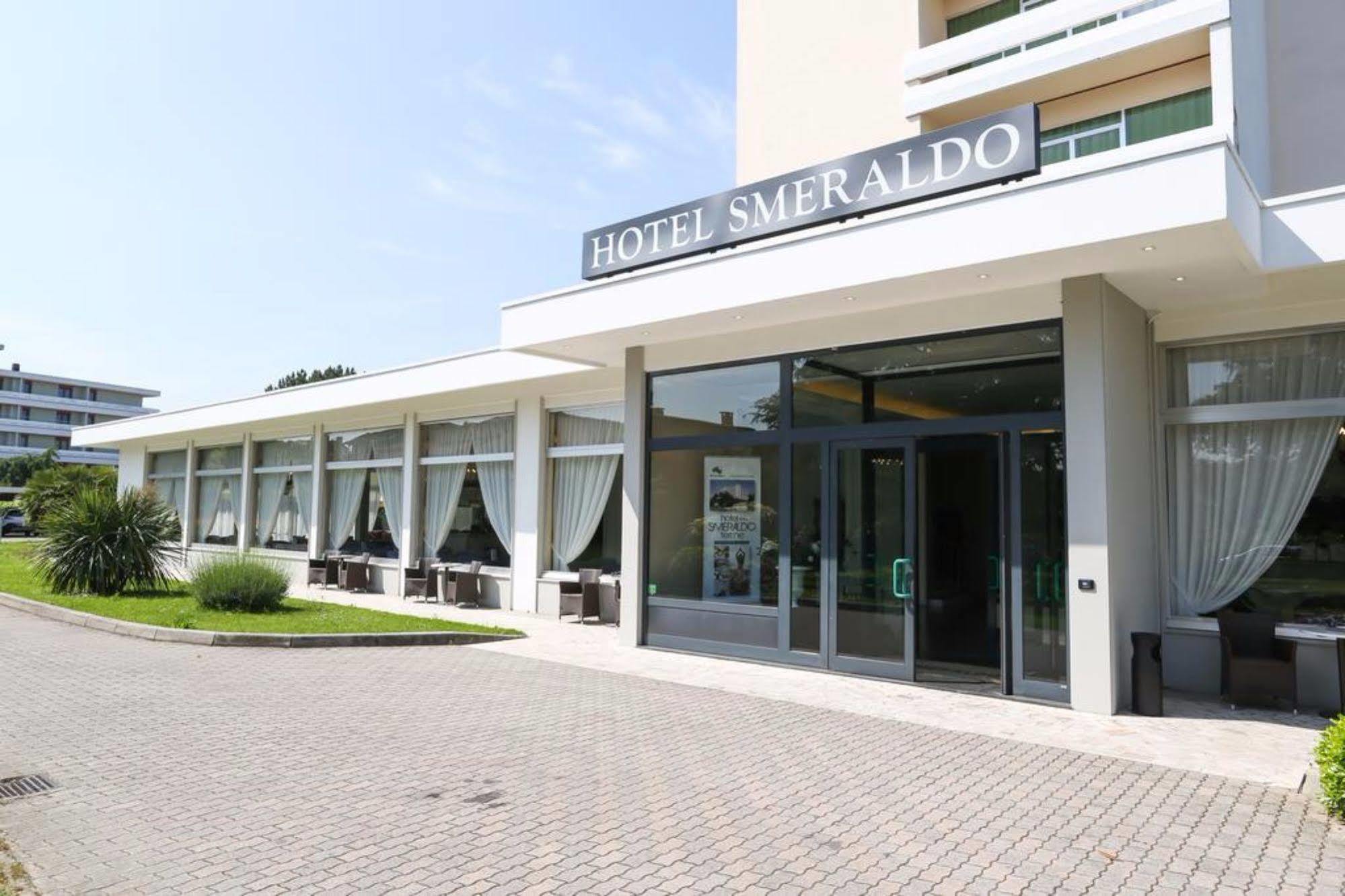 Hotel Smeraldo Abano Terme Exterior foto