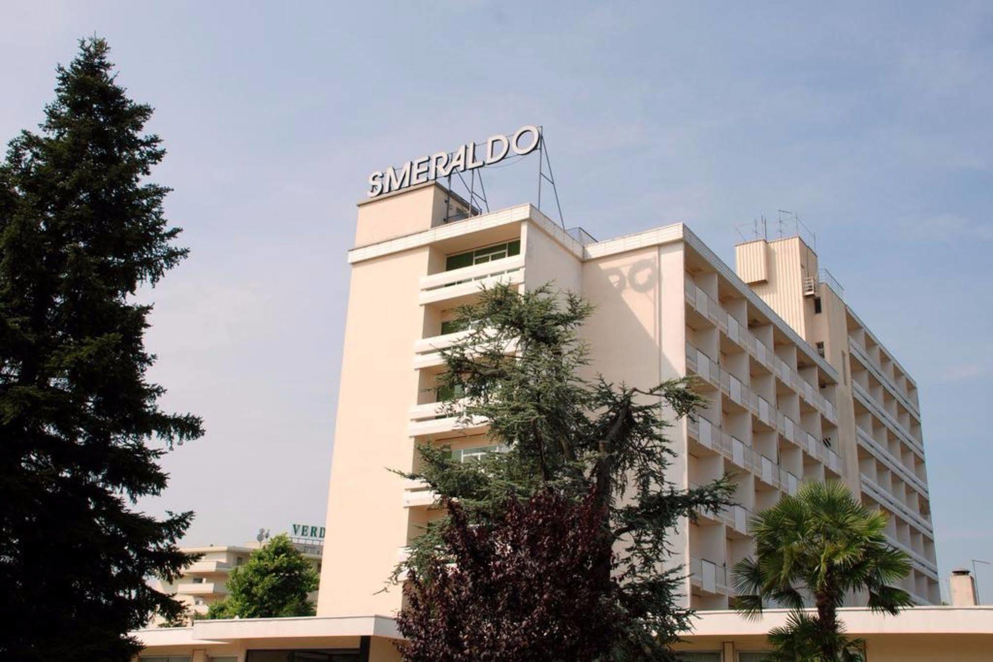 Hotel Smeraldo Abano Terme Exterior foto